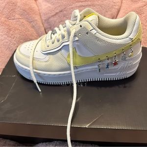 Nike woman’s shoes